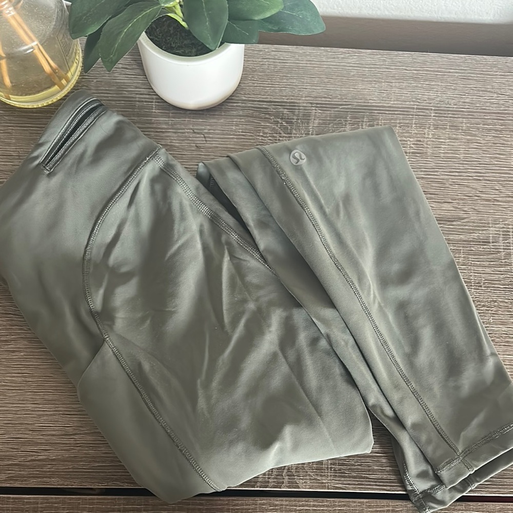 Lululemon Speed Tight Leggings